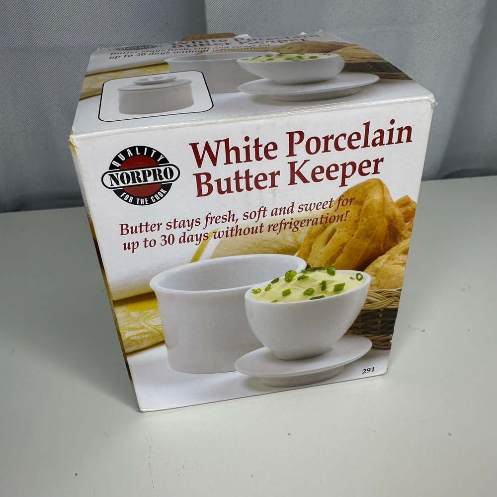 New in Box NORPRO White Porcelain Butter Keeper / Butter Bell